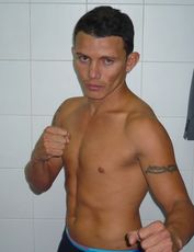 Оскар Эскандон