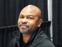 фото - «Чертовски хороший бой!» Рой Джонс о поединках Усик – Уайлдер, Фьюри – Джошуа и других