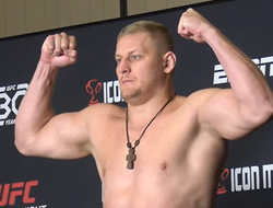 фото - [обновлено] Блейдс перевесил Павловича, один бой сорван: взвешивание перед UFC Fight Night 222