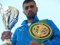 фото - Сельджук Айдын против Игнасио Мендосы на «Евроспорте»