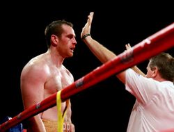 фото - Дэвид Прайс вызвался добровольцем на бой с Владимиром Кличко