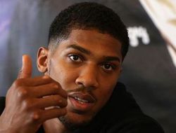 фото - Херн: «Томпсон, Арреола, Солис – это всё варианты для Джошуа»