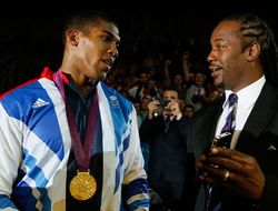 фото - Льюис: Джошуа пока рано выходить на Фьюри и Хэя