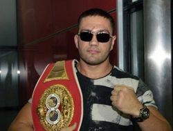 фото - Пулев и Зауэрлянд верят в победу над Кличко