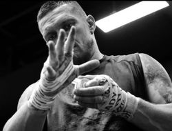 фото - Усик поддержал дисквалифицированного скелетониста Гераскевича