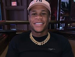 фото - Топ-проспект Хэйни дал прогноз на бой Василия Ломаченко с Люком Кэмпбеллом