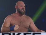Ветеран UFC ярко дебютировал в кулачных боях: нокаут за 19 секунд — видео