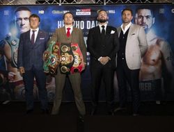 фото - Беллью считает Усика монстром, тот категорически не согласен: цитаты