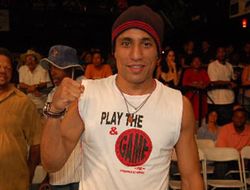 фото - Рэнделл Бэйли и Саид Оуали определят претендента на мировой титул