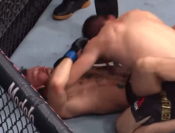 фото - Нурмагомедов избивает Макгрегора: «А вот теперь давай поговорим!» — легендарное видео без комментаторов