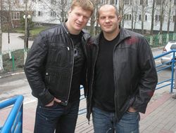 фото - Емельяненко: «Чтобы побить Кличко, Поветкин должен изменить тактику»