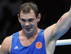 фото - Егор Мехонцев досрочно справился с Майком Мирафуэнте