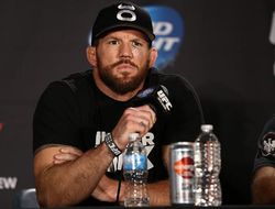 фото - Бэйдер «наехал» на Кормье и получил ответ