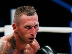 фото - Kold Wars: россиянин Сироткин победил возрастного уроженца Украины ударом ниже пояса