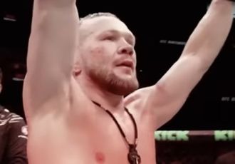 Ян отобрал титул у Двалишвили в реванше