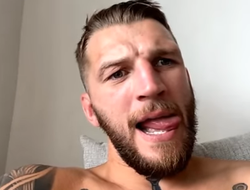 фото - Топурия продолжит карьеру в лёгком весе? Мнение Хукера