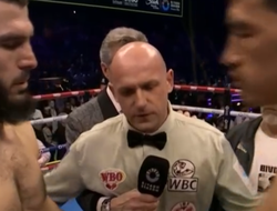 фото - Бивол отобрал у Бетербиева звание абсолютного чемпиона мира