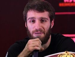 фото - Амирханян победил Байсангурова в Казани: теперь у него три титула