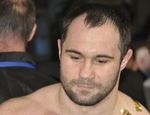 Константин Ерохин быстро и жёстко нокаутирован Хендриксом на ACB 77: видео