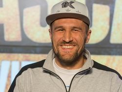 фото - Танцуй пока молодой: Сергей Ковалёв зажигает на тренировке