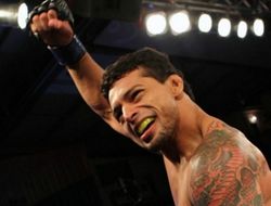 фото - UFC Fight Night в Порту-Алегри: Хабилов проиграл Мартинсу