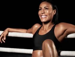 фото - Абсолютная чемпионка мира Брэкхус хочет бой с «Киборгом» по правилам бокса