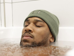 фото - «Проснулся и выбрал насилие». Энтони Джошуа готовится к реваншу с Усиком — фото