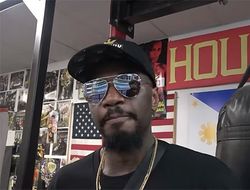 фото - Усик самый техничный и умелый, он будет много учить Джошуа — тренер Уайлдера