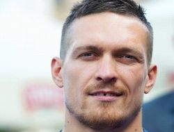 фото - Усик победил Гловацки и стал чемпионом мира