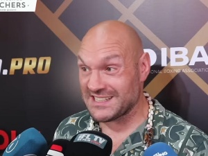 «Я выиграл у Усика в 5 раундов!» Фьюри жаждет третий бой с украинцем