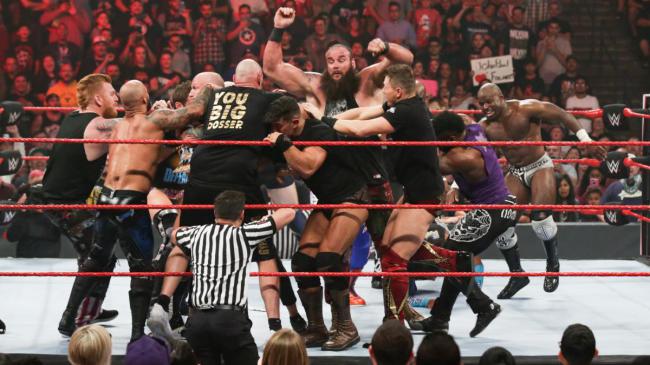 Неудержимый Тайсон Фьюри валит всех — яркие фото от WWE фото - Неудержимый Тайсон Фьюри валит всех — яркие фото от WWE