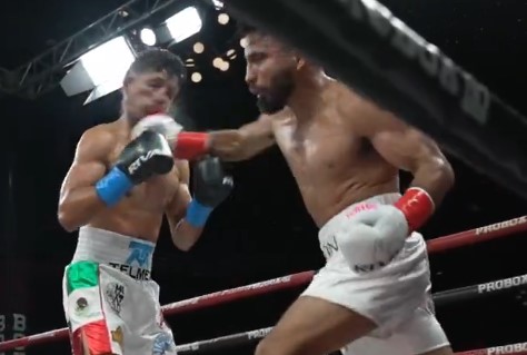 фото - Нокаут года? Карденас красиво срубил Роблеса: видео
