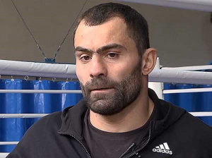 «Денису будет тяжело». Чахкиев — о бое Лебедев–Мчуну