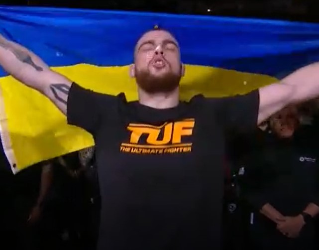 фото - Даниил Донченко дебютировал в UFC с яркой победы