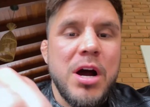 Сехудо назвал дату боя Делла Маддалена – Махачев