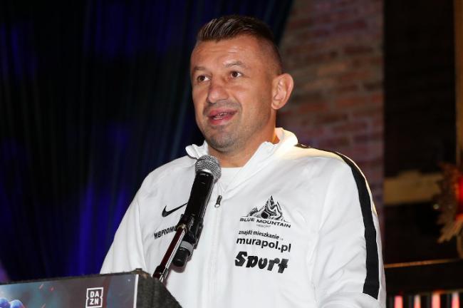 Бетербиев, Миллер, Варгас, Роман встретились лицом к лицу с оппонентами: фото фото - Бетербиев, Миллер, Варгас, Роман встретились лицом к лицу с оппонентами: фото