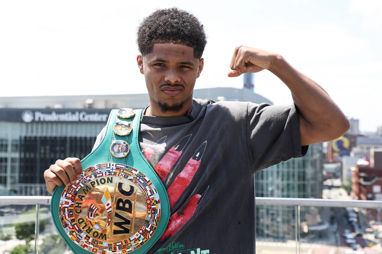 «Перебрал каких-то наркотиков или ликёра». Стивенсон укусил Лопеса за больное место