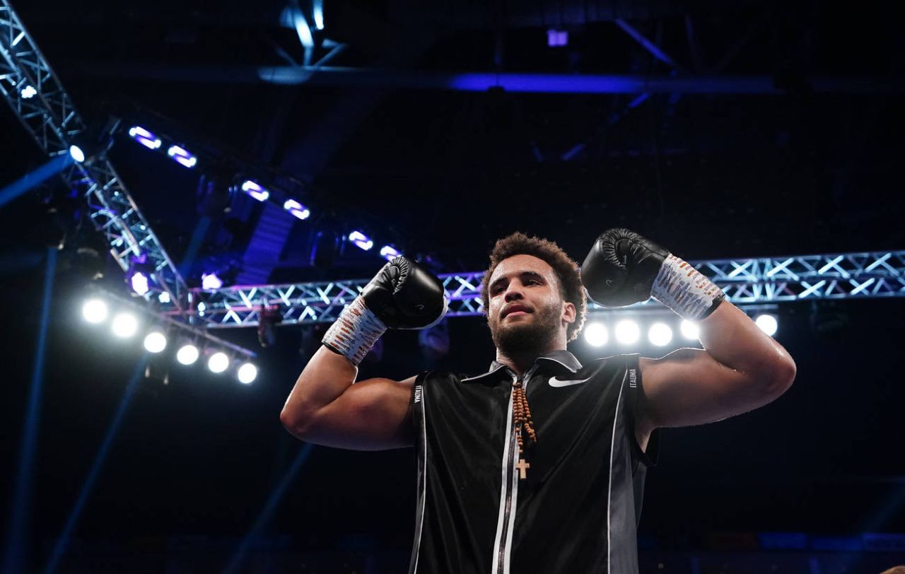 Экзамен по естествознанию. Бой Итаума – Франклин.jpg