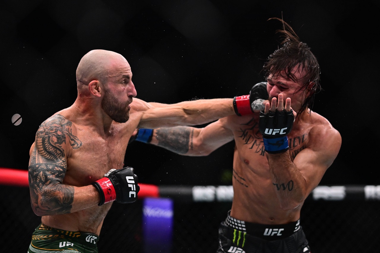 Повторение пройденного. Обзор, результаты, видео, бонусы UFC 325: Волкановски-Лопес 2