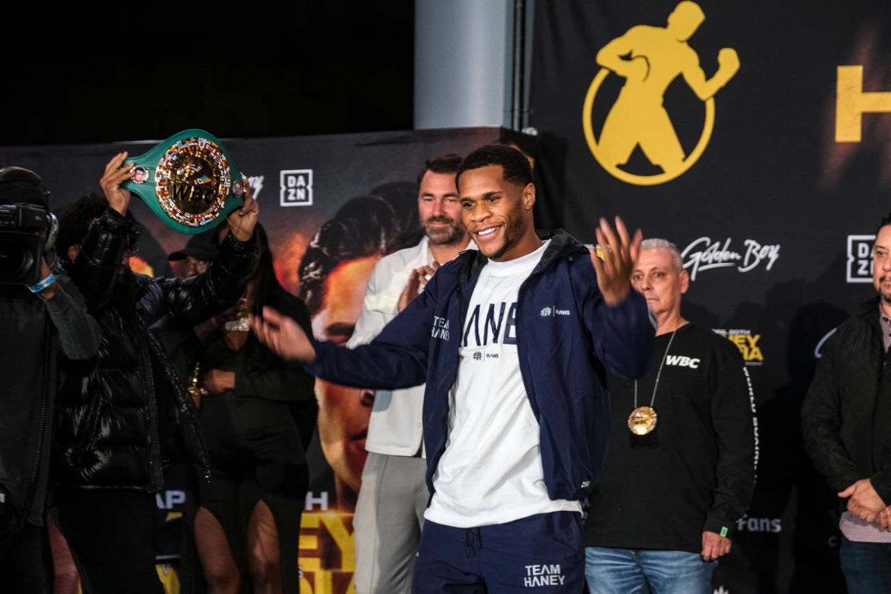 Почему Хэйни не претендует на 1-ю строчку в паунде? Мнения экспертов.jpg Почему Хэйни не претендует на 1-ю строчку в паунде? Мнения экспертов.jpg