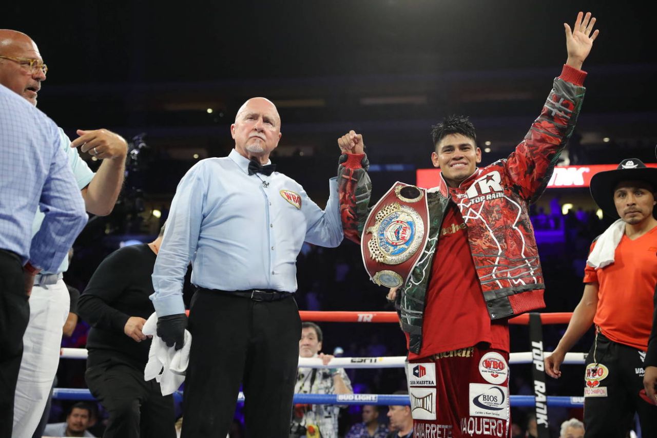 Махач года? Дайджест главных боёв недели в боксе.jpg