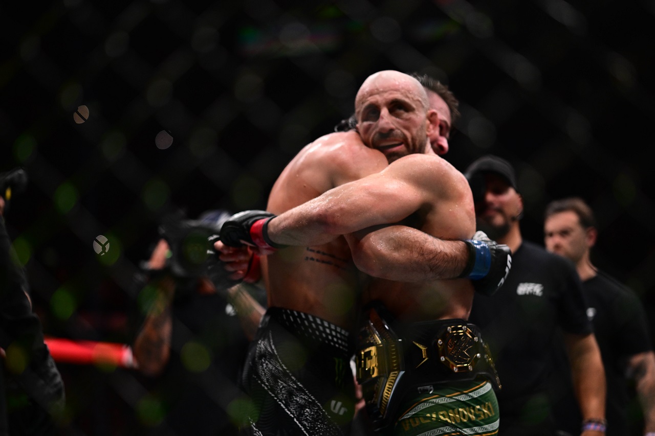 Повторение пройденного. Обзор, результаты, видео, бонусы UFC 325: Волкановски-Лопес 2