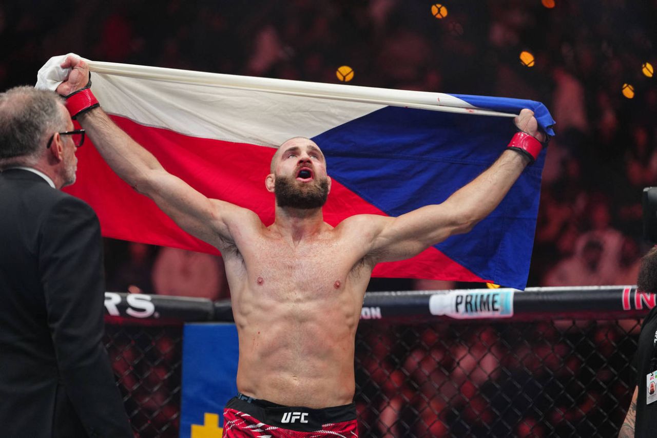 Синяя таблетка доктора Хаоса. UFC 327: Иржи Прохазка – Карлос Ульберг.jpg