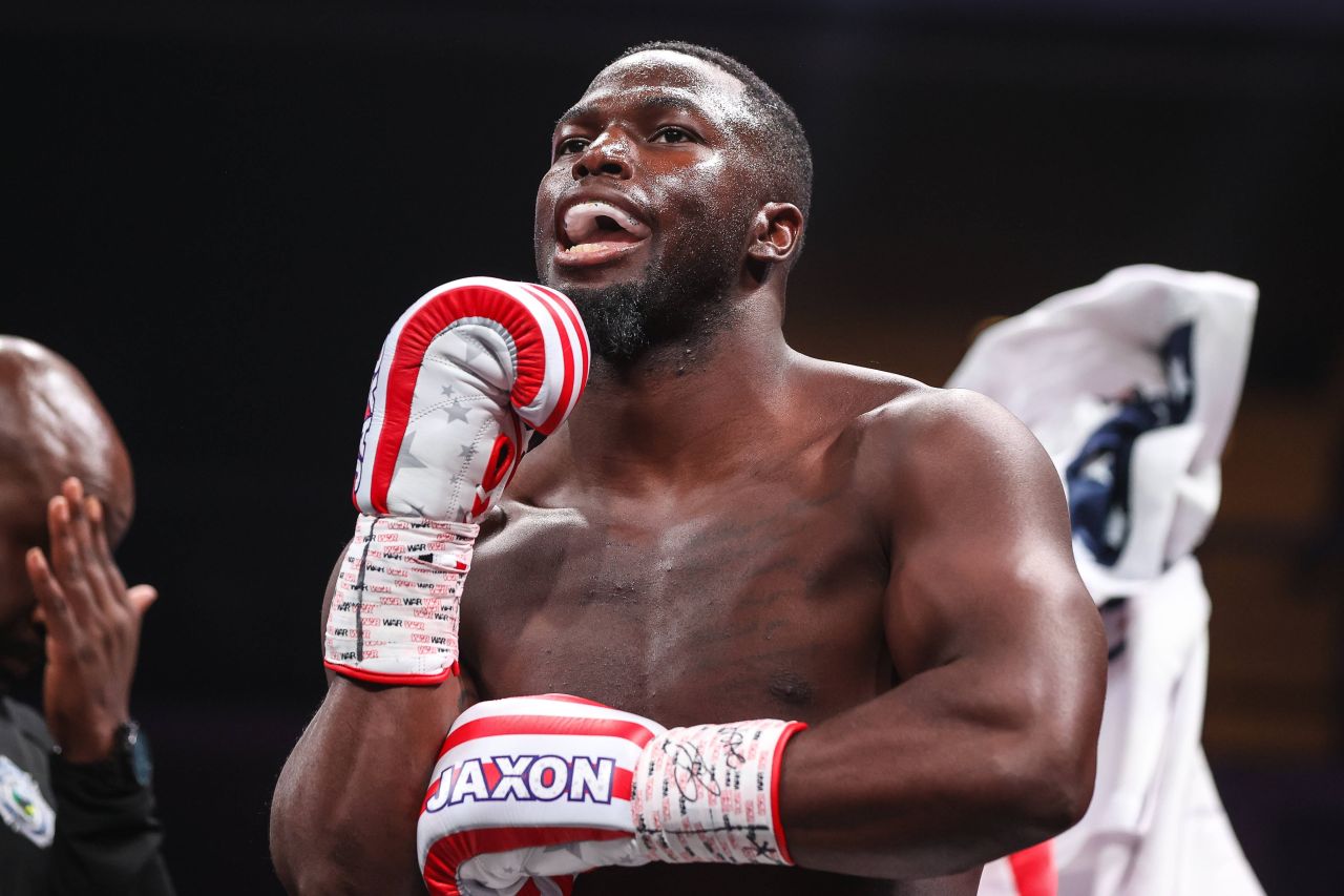 «Он напоминает мне Холифилда». Проспект хэвивейта Эдвардс далеко пойдёт, уверен тренер Шилдс «Он напоминает мне Холифилда». Проспект хэвивейта Эдвардс далеко пойдёт, уверен тренер Шилдс