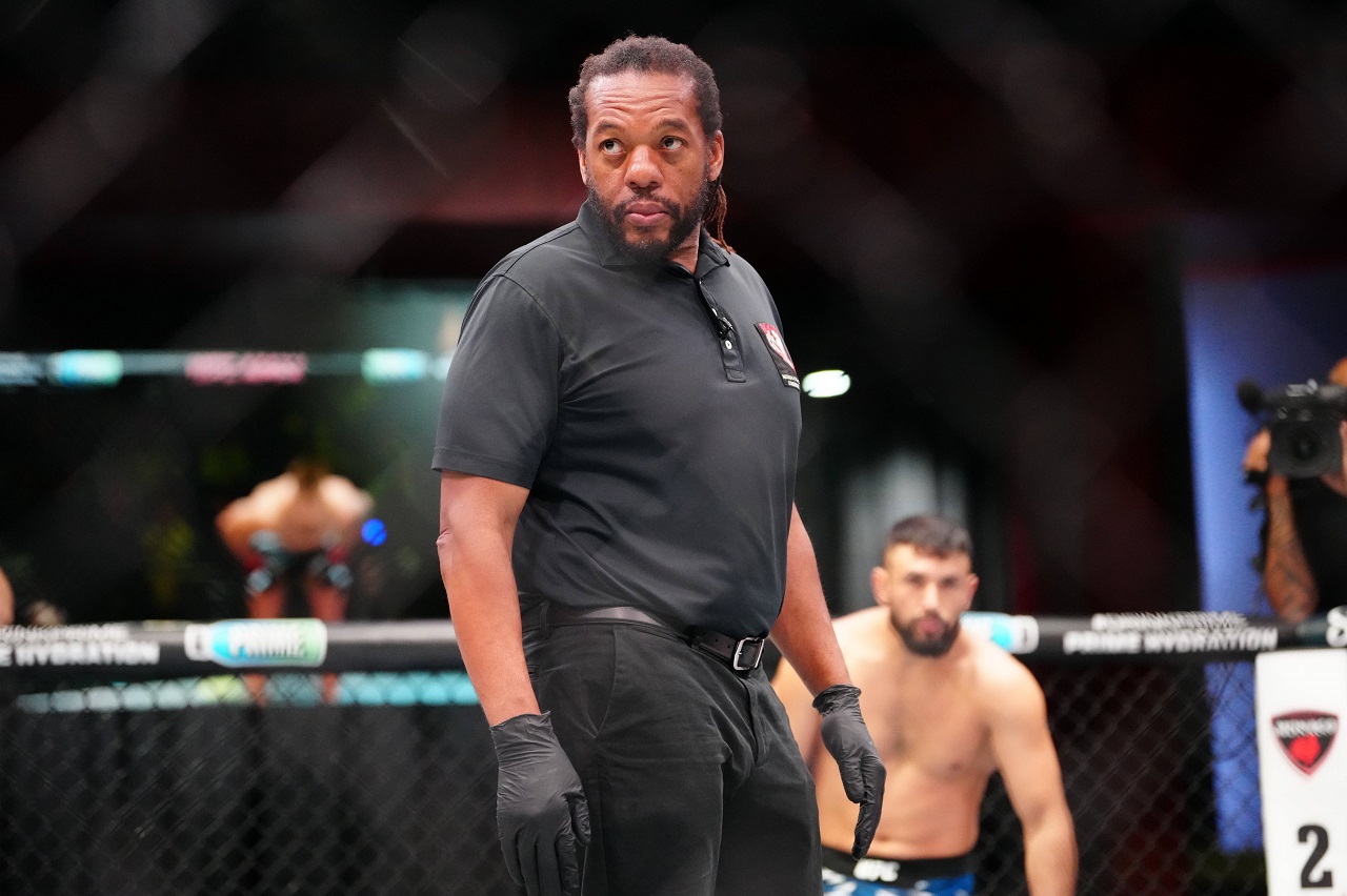 «Это ё**ная мафия!» Херба Дина уже никто не любит — экс-чемпионы UFC разбирали работу рефери «Это ё**ная мафия!» Херба Дина уже никто не любит — экс-чемпионы UFC разбирали работу рефери