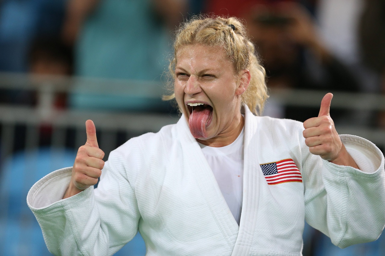 «…а я на заднем дворе кормлю кур». Харрисон о Роузи