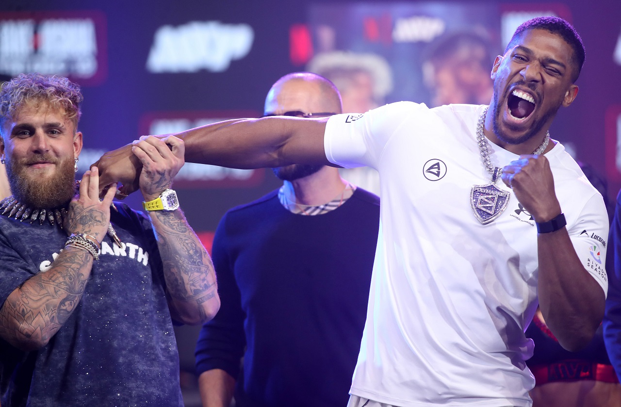 «Усик — это Усик, а Джошуа — это Джошуа». Егор Голуб о работе с Энтони «Усик — это Усик, а Джошуа — это Джошуа». Егор Голуб о работе с Энтони