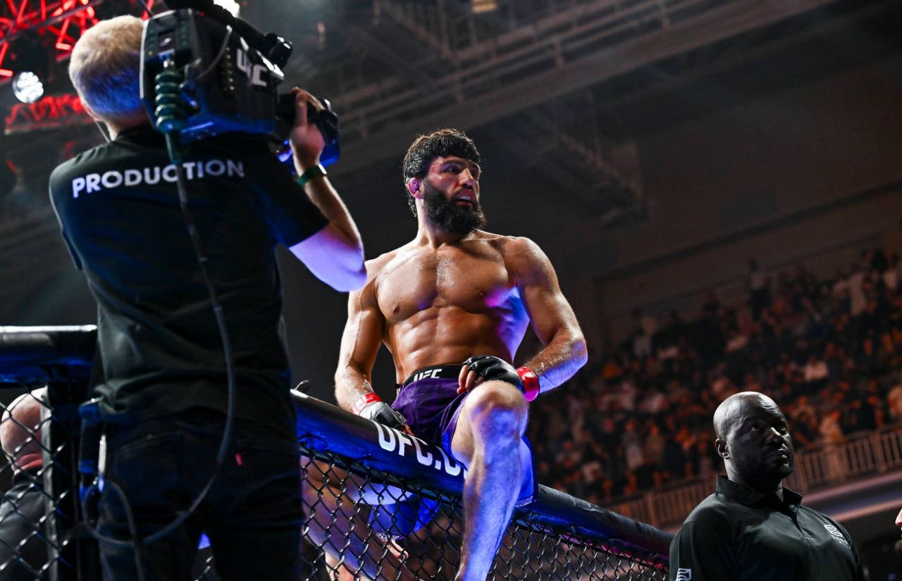 Стало известно, на что рассчитывает Царукян.jpg