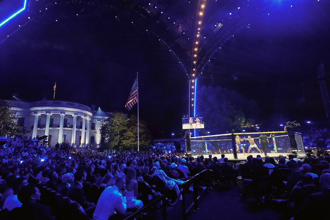 UFC White House: Топурия - Гэтжи. Обзор турнира, результаты боёв и видео лучших моментов UFC White House: Топурия - Гэтжи. Обзор турнира, результаты боёв и видео лучших моментов