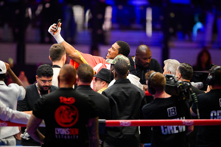ICONSPORT_370778_0038.jpg
